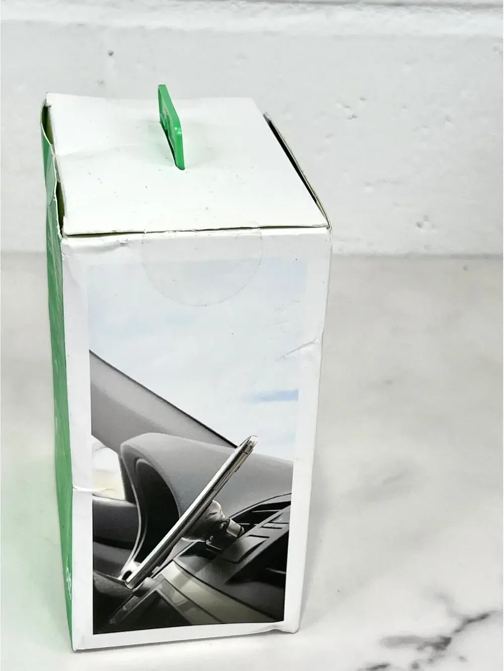 iottie iTap Magnetic 2 Smartphone Car Mount Air Vent NEW IN BOX